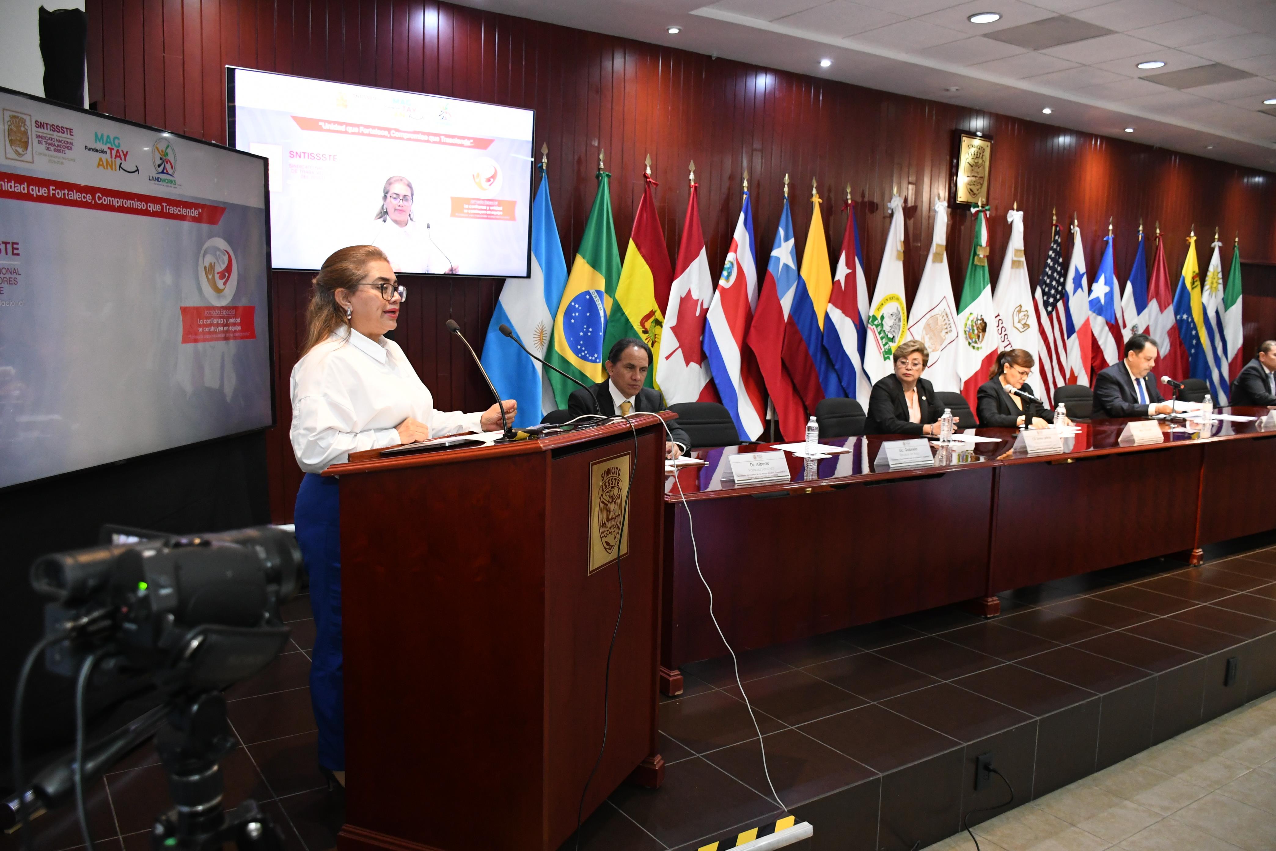 Inicio de actividades de capacitación con la Jornada Especial “La Confianza y Unidad se Construye en Equipo”